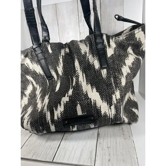 Lucky brand Shoulder Women Bag Zig Zag Zebra Canvas Pattern - Picture 3 of 7